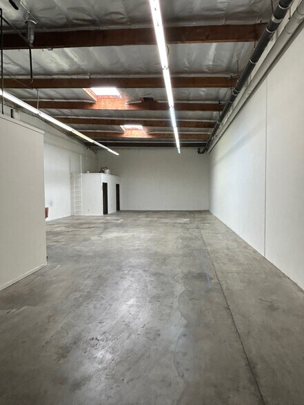 More Photos Of 5600-5680 Ayala Ave, Irwindale Warehouse For Lease