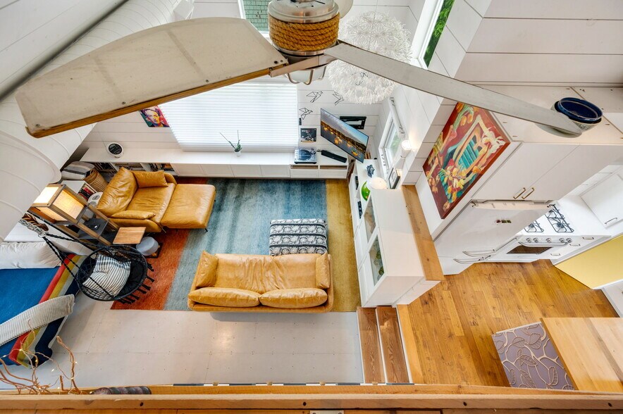 More Photos Of 4113 Main St, Fish Creek Storefront Retail Residential For Sale