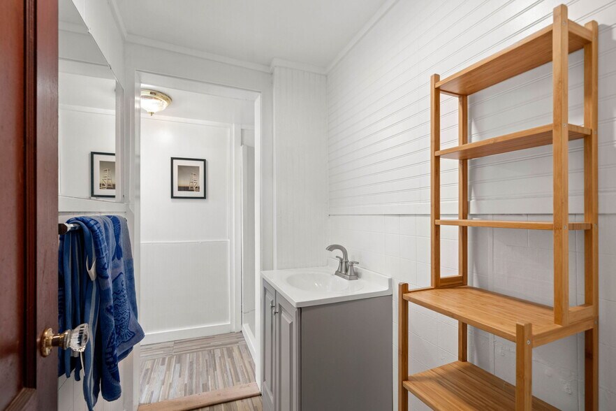 More Photos Of 14 Vermont St, Salisbury Multifamily For Sale