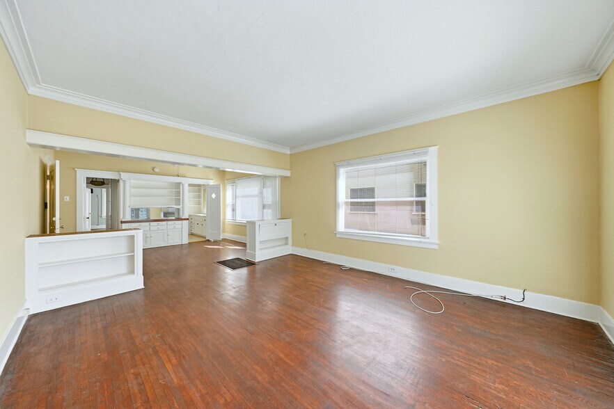 More Photos Of 1421 E 3rd St, Long Beach Apartments For Sale