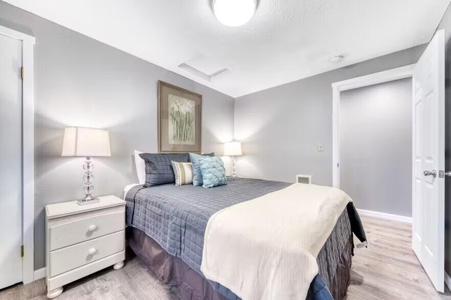 More Photos Of 301 N Miller St, Rockaway Beach Hospitality For Sale