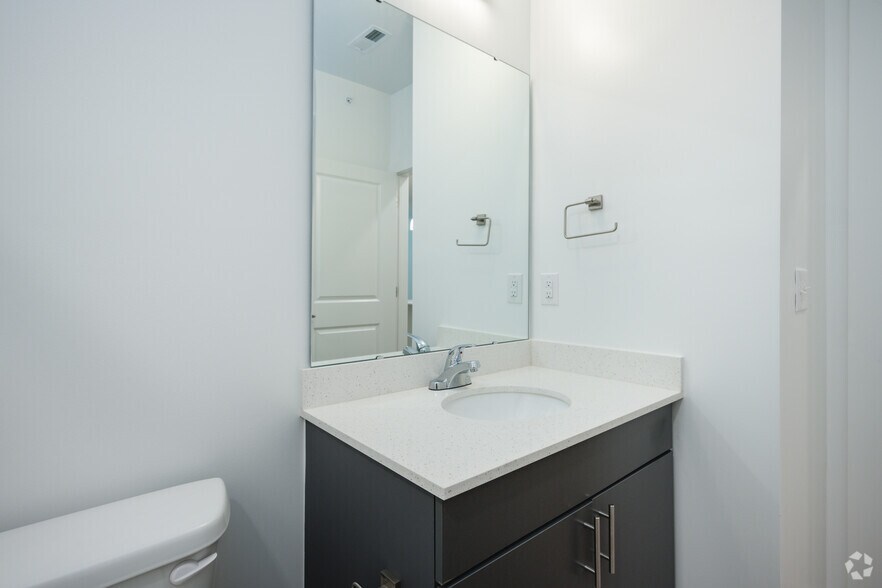 More Photos Of 6800 White Horse Rd, Greenville Apartments For Sale