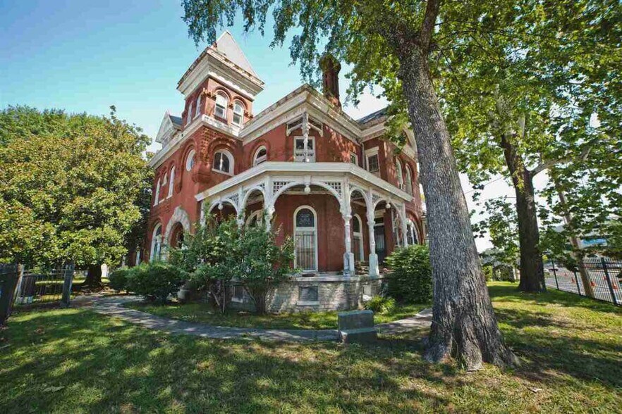 More Photos Of 756 Jefferson Ave, Memphis Office For Sale