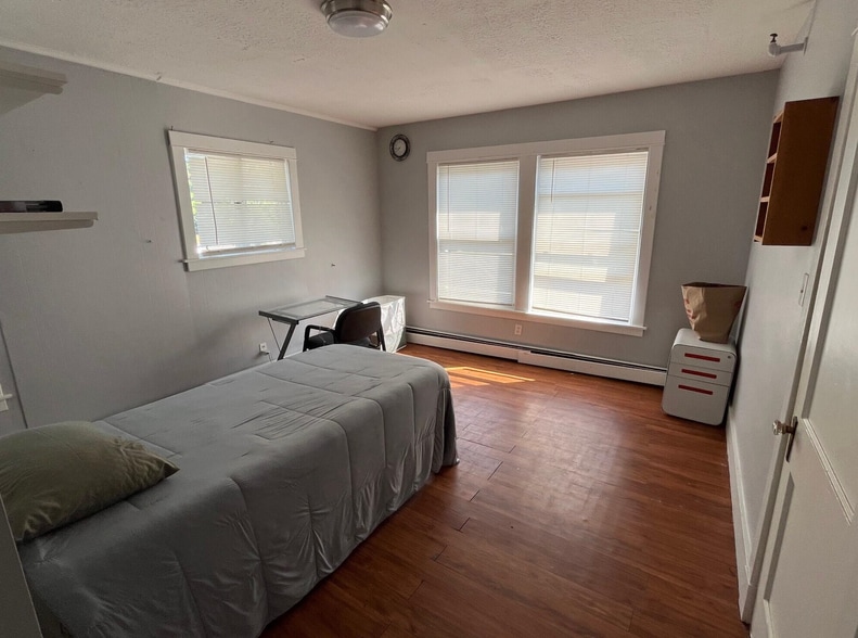 More Photos Of 9 Lewiston Rd, Gray Assisted Living For Sale