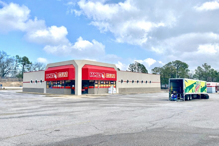 Primary Photo Of 3500 Ramill Rd, Memphis Freestanding For Sale