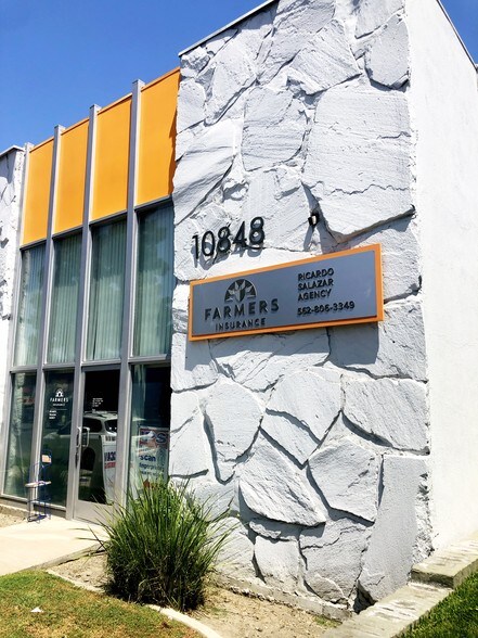 More Photos Of 10840-10848 Paramount Blvd, Downey Office For Lease