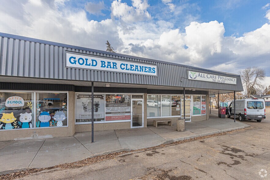 More Photos Of 5036 106 Ave NW, Edmonton Storefront For Sale