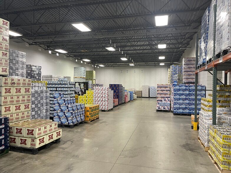 More Photos Of 2325 Sybrant Rd, Traverse City Warehouse For Sale