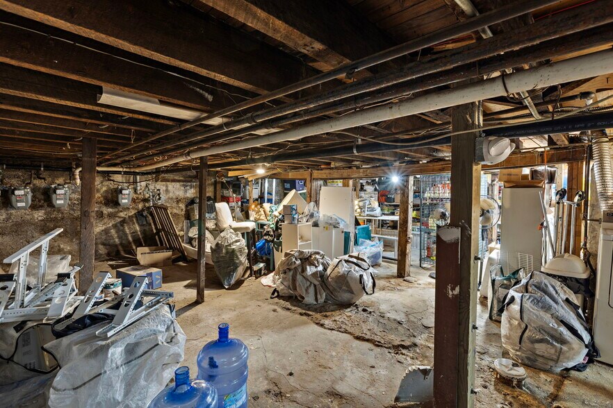 More Photos Of 201 16th St, Union City Storefront Retail Residential For Sale