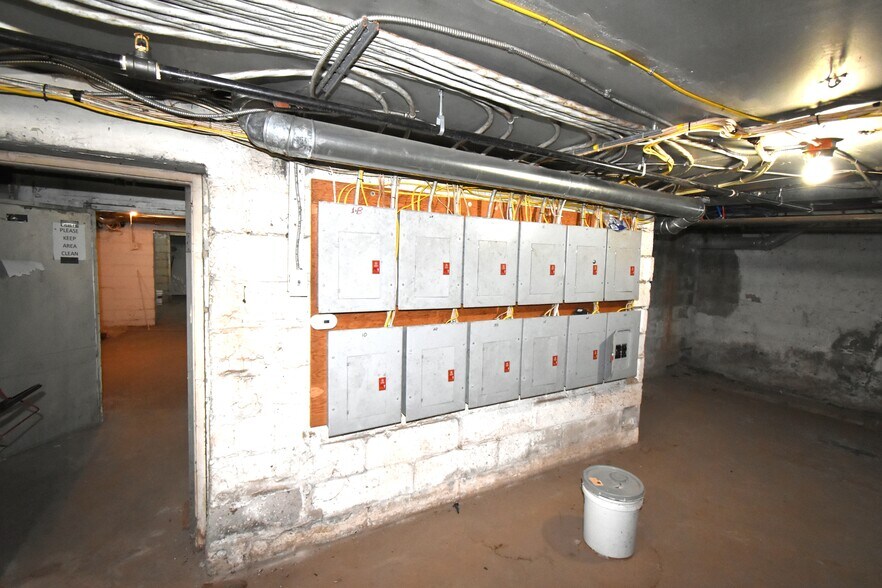 More Photos Of 1011 Union Ave, Schenectady Apartments For Sale