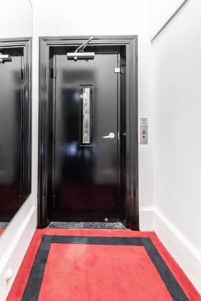 More Photos Of 230 Commonwealth, Boston Apartments For Sale