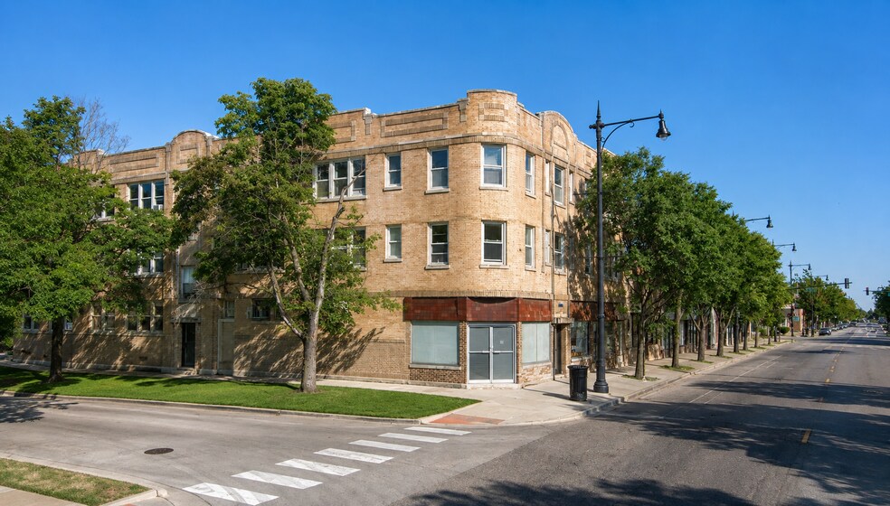 Primary Photo Of 4519-4523 N Milwaukee Ave, Chicago Apartments For Lease