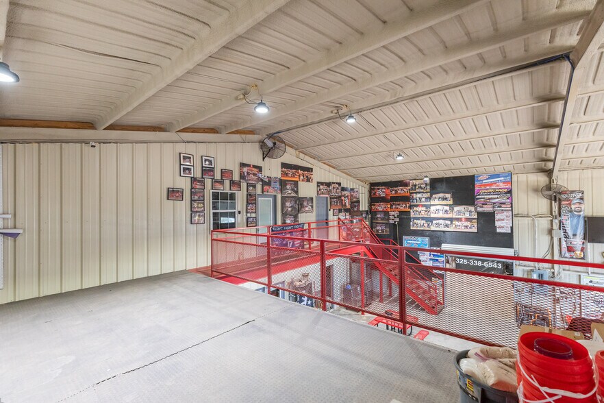 More Photos Of 1256 County Road 401, Merkel Land For Sale
