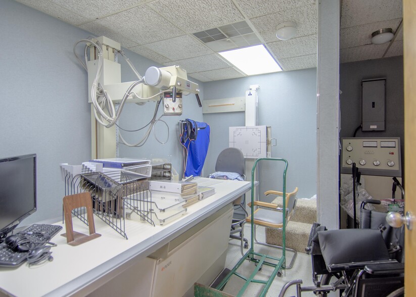 More Photos Of 750 Salem Dr, Owensboro Medical For Lease