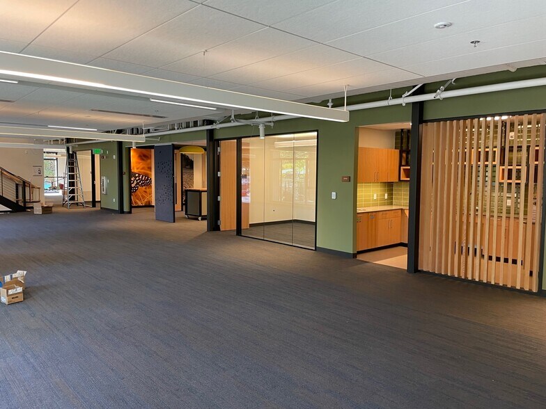More Photos Of 5050 W El Camino Real, Los Altos Office For Lease