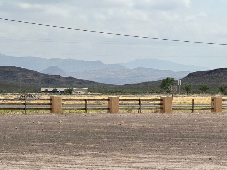More Photos Of 8610 HWY 17, Balmorhea Specialty For Sale