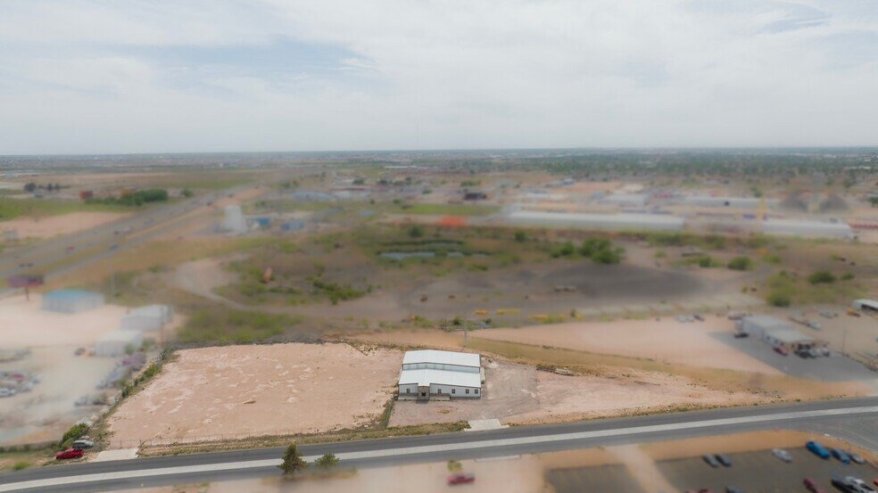 More Photos Of 1010 S Meadow Ave, Odessa Warehouse For Sale