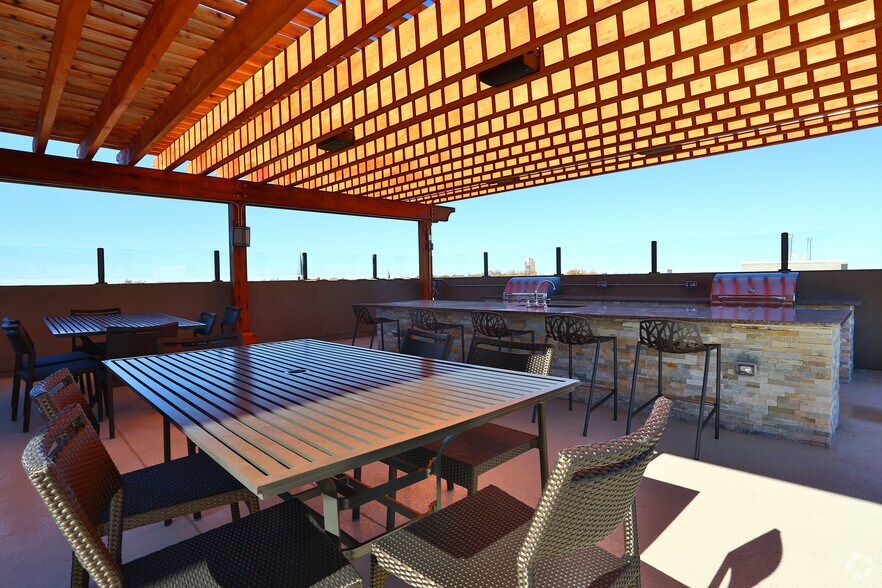 More Photos Of 1325 N Walker Ave, Oklahoma City Apartments For Lease
