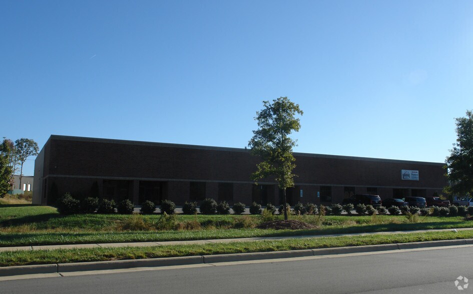 More Photos Of 1010 Van Buren Ave, Indian Trail Light Distribution For Lease