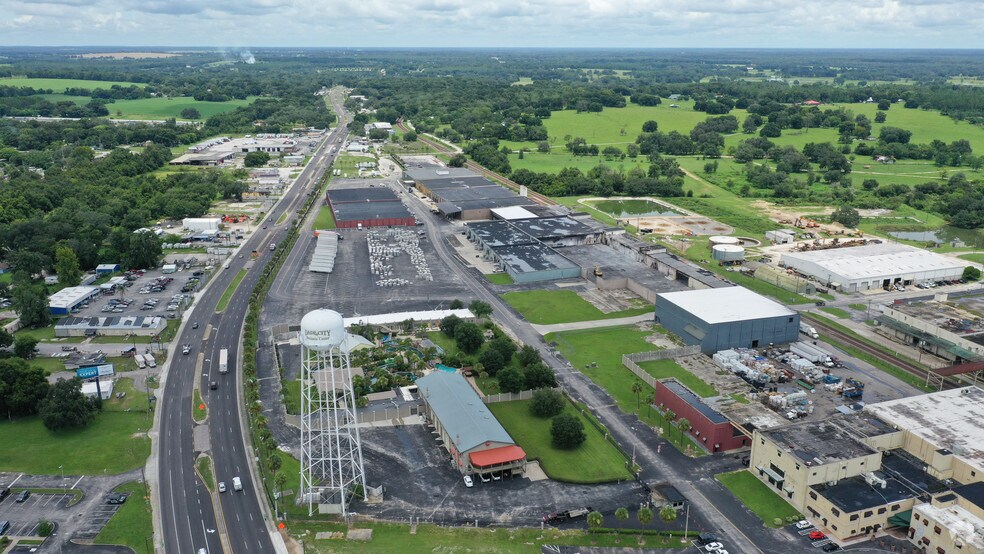 More Photos Of 15000 Citrus Country Dr, Dade City Office For Lease