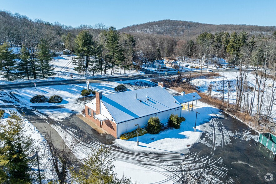 More Photos Of 100 Powerville Rd, Boonton Township Bank For Sale