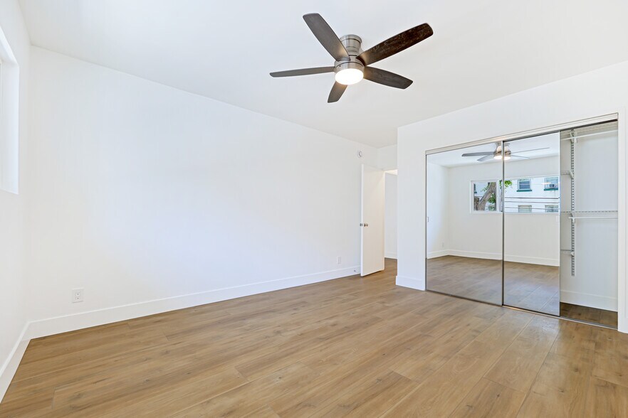 More Photos Of 6615 Franklin Ave, Los Angeles Apartments For Sale