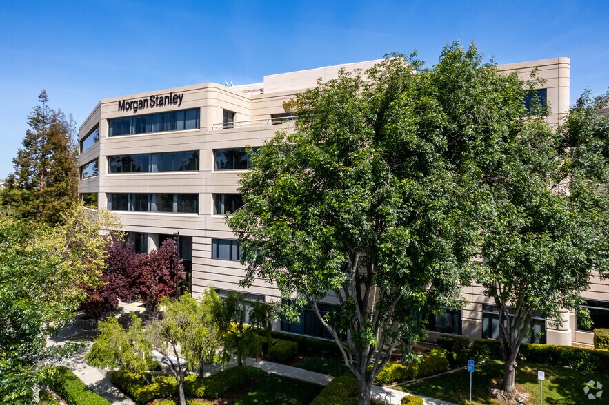 More Photos Of 4309 Hacienda Dr, Pleasanton Office For Lease