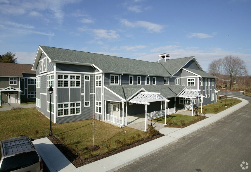 Primary Photo Of 120 Park Lane Rd, New Milford Medical For Lease