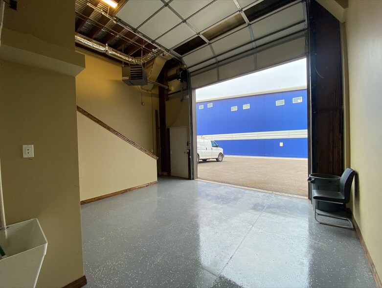 More Photos Of 1933 Dolores Way, Carbondale Industrial For Lease
