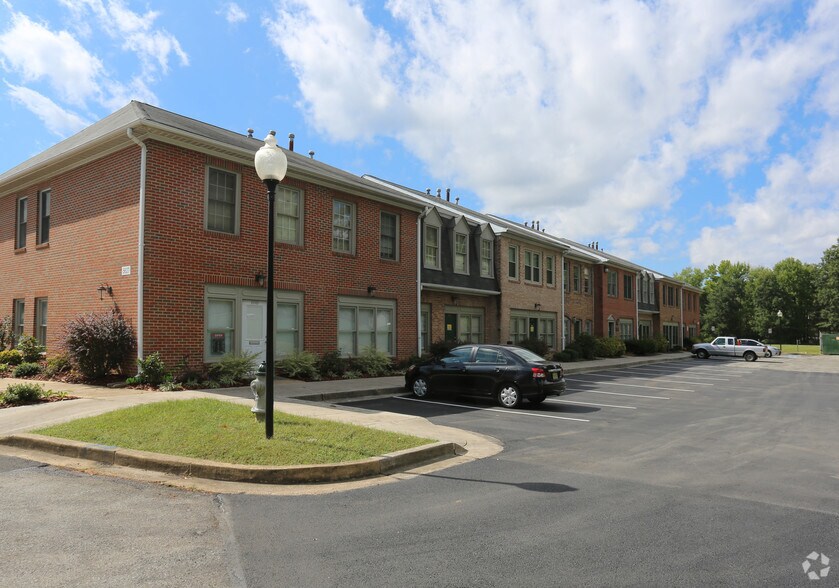 5627 Allentown Rd, Suitland, MD 20746 Office For Sale