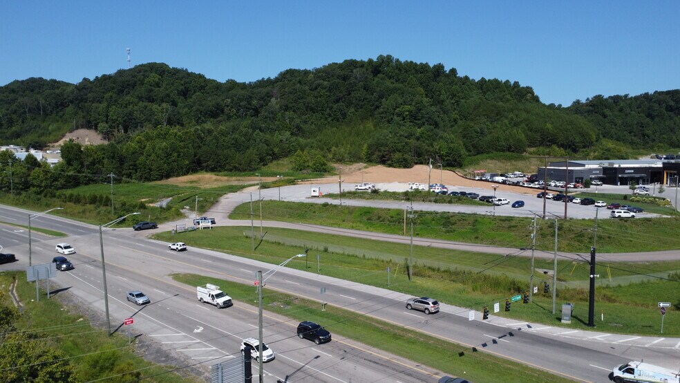 More Photos Of Callahan Dr., Knoxville Land For Sale