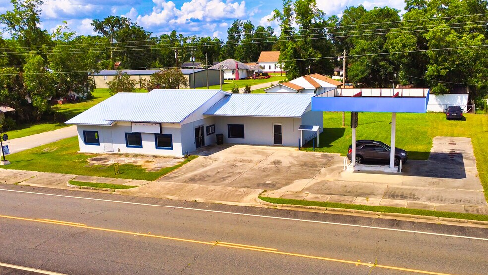 More Photos Of 3851 Harrington st, Oak Park Freestanding For Sale