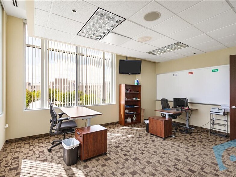 More Photos Of 1301 Municipal Way, Grapevine Office For Lease