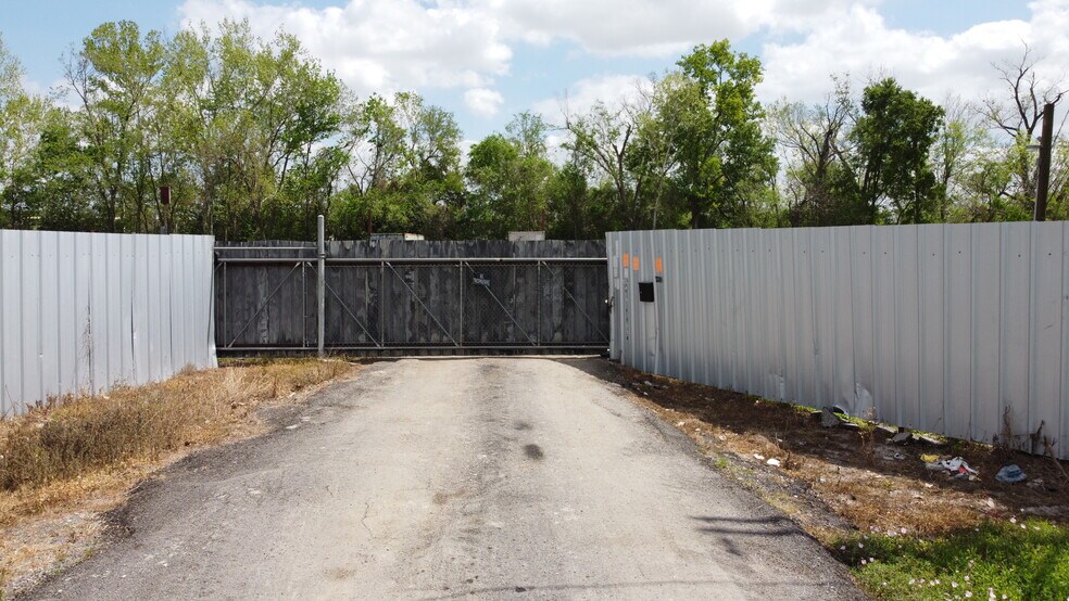 More Photos Of 7314 Philibert Ln, Houston Land For Sale