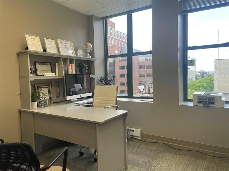 More Photos Of 400 Westminster St, Providence Coworking Space