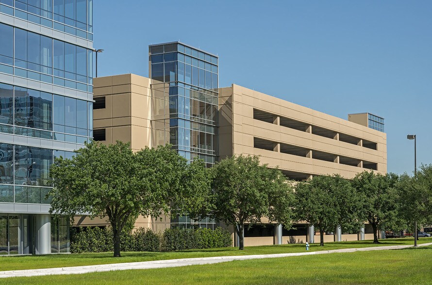 More Photos Of 3600 W Sam Houston Pky S, Houston Office For Lease