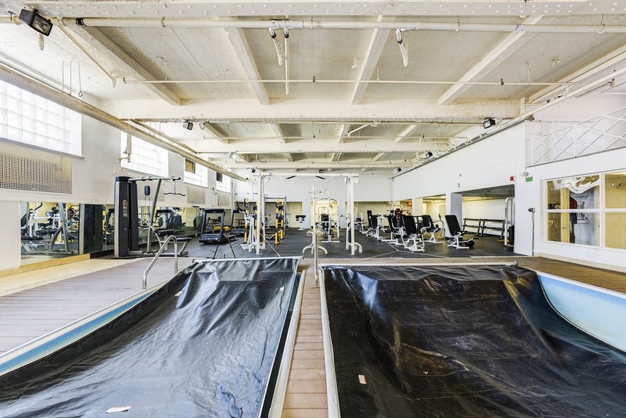 More Photos Of 140 E Hanover St, Trenton Schools For Sale