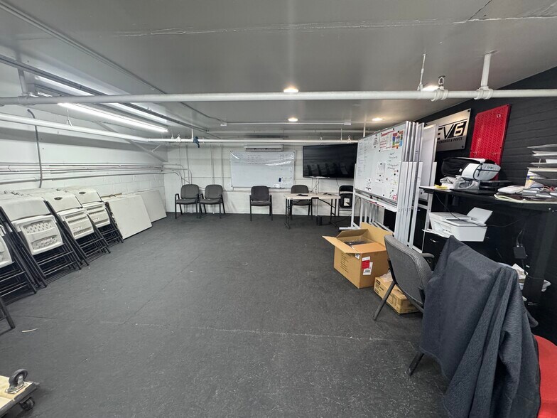 More Photos Of 180 W 900 N, Springville Warehouse For Sale