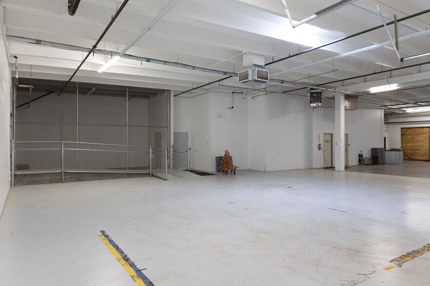 More Photos Of 6240 W 54th Ave, Arvada Research And Development For Lease