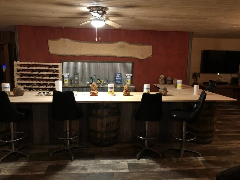 More Photos Of 625 IN-75 Rd, Flora Amusement Park For Sale