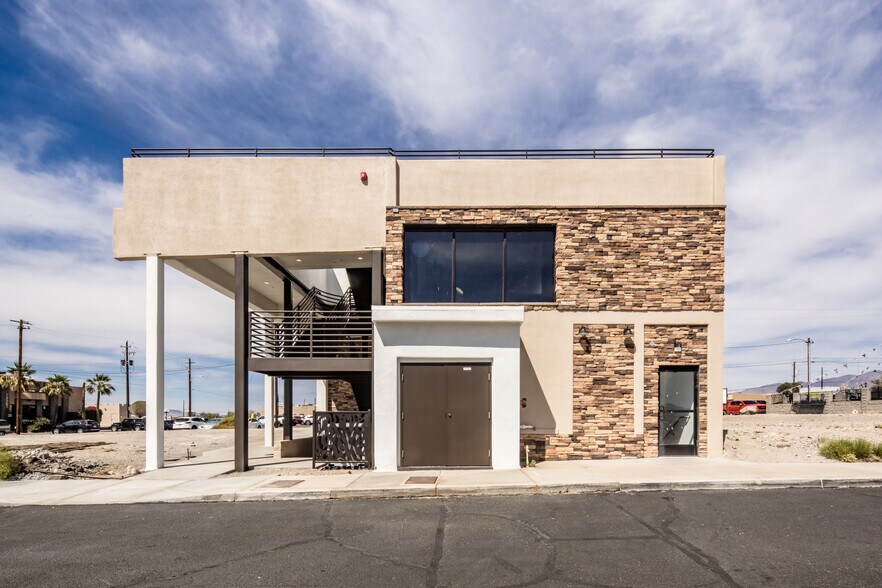 More Photos Of 1515 Marlboro Dr, Lake Havasu City Restaurant For Sale