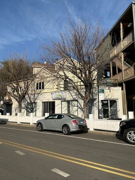 More Photos Of 1450 W Webster Ave, Chicago Restaurant For Lease