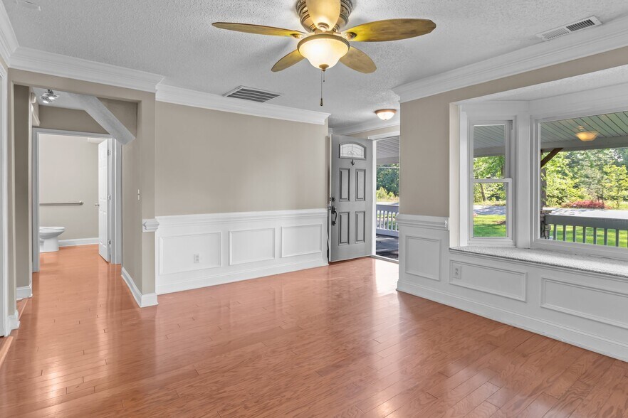 More Photos Of 319 N Central Ave, Locust Office Residential For Sale