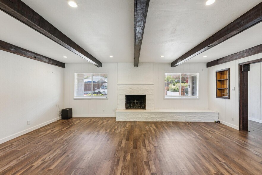 More Photos Of 3851 Vineyard Ave, Pleasanton Multifamily For Sale