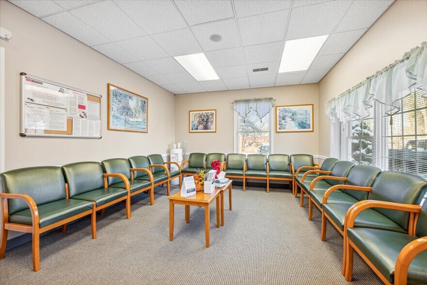 More Photos Of 301-302 Towne Centre Dr, Hillsborough Medical For Sale