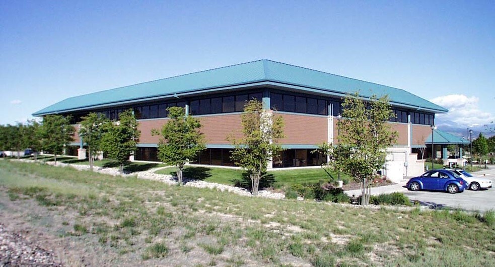 More Photos Of 2101 Ken Pratt Blvd, Longmont Office For Lease