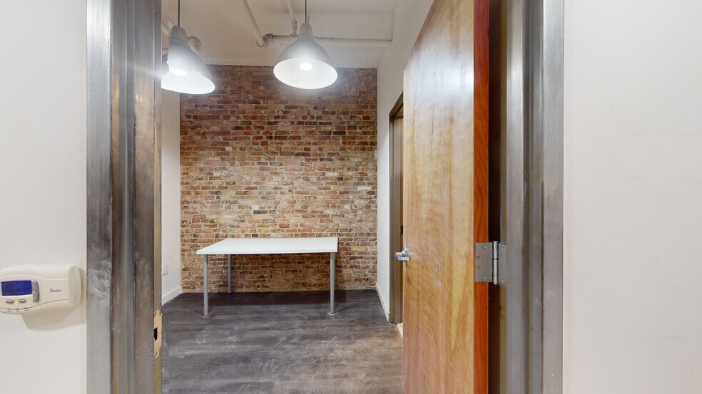 More Photos Of 20 Warren St, New York Medical For Lease