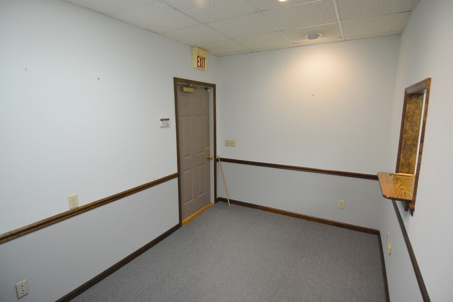 More Photos Of 5975 Kentshire Dr, Kettering Medical For Lease