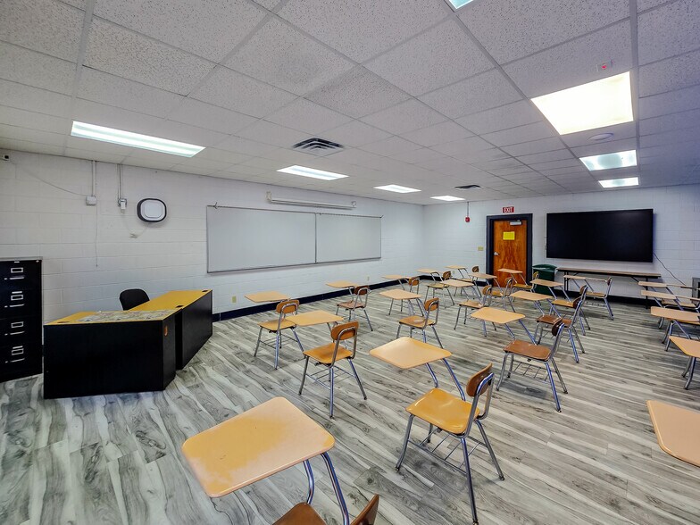 More Photos Of 5900 Tedder Rd, Fort Pierce Schools For Sale
