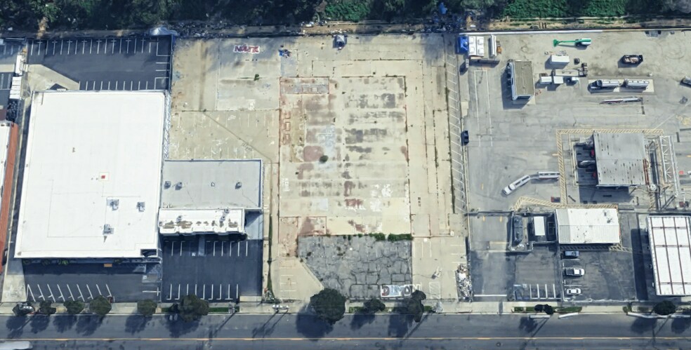 More Photos Of 8144 Haskell Ave, Van Nuys Land For Sale